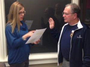 Edwin Evers takes the oath of office